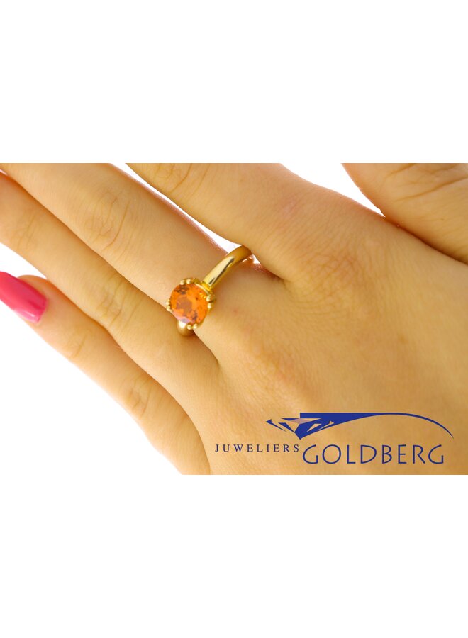 18k gold vintage ring with citrine