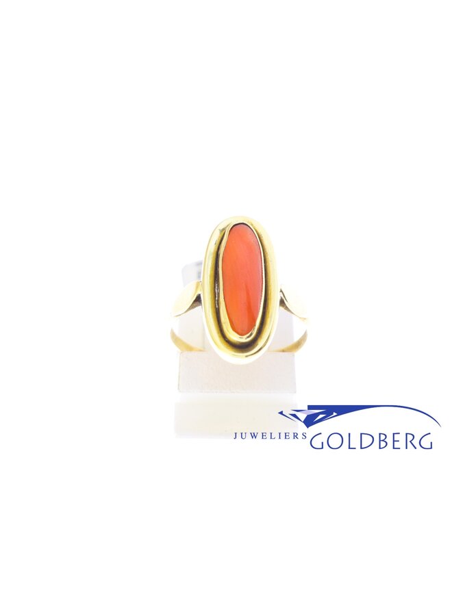14k gouden vintage bloedkoraal ring