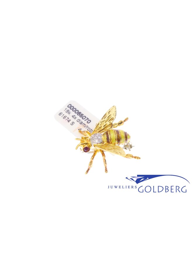 18k gold vintage bee brooch