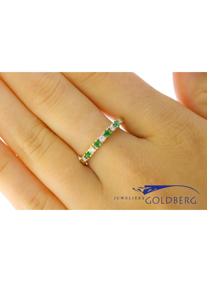 14k gouden ring met smaragd & diamant (eigen atelier)