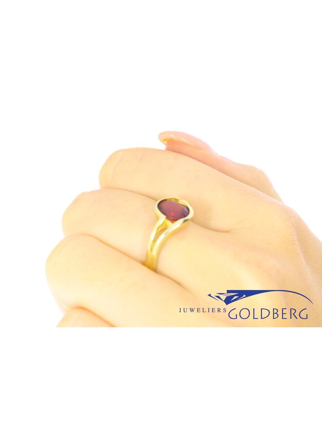 14k gouden vintage ring met granaat