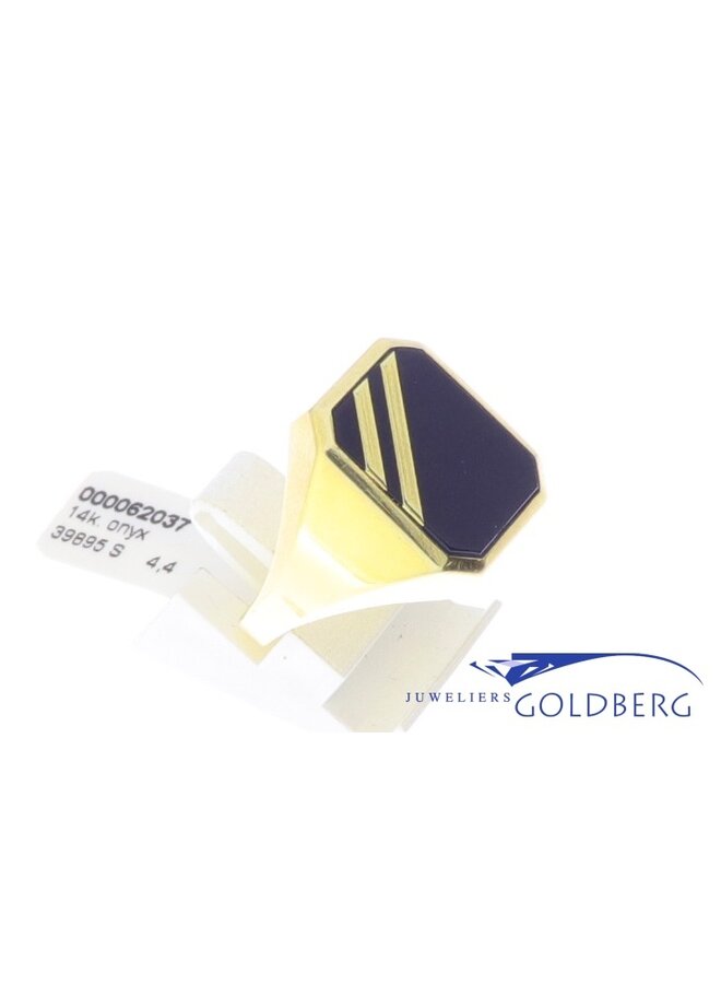 14k gouden vintage zegelring met onyx
