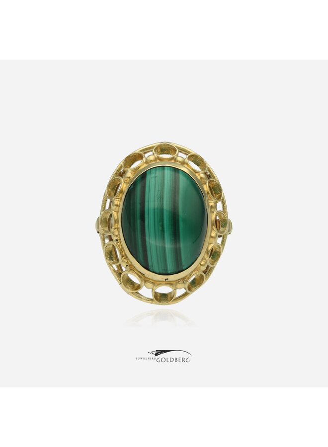 14k gold vintage ring with malachite