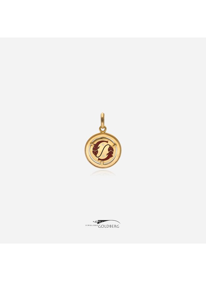 18k gold vintage fish pendant