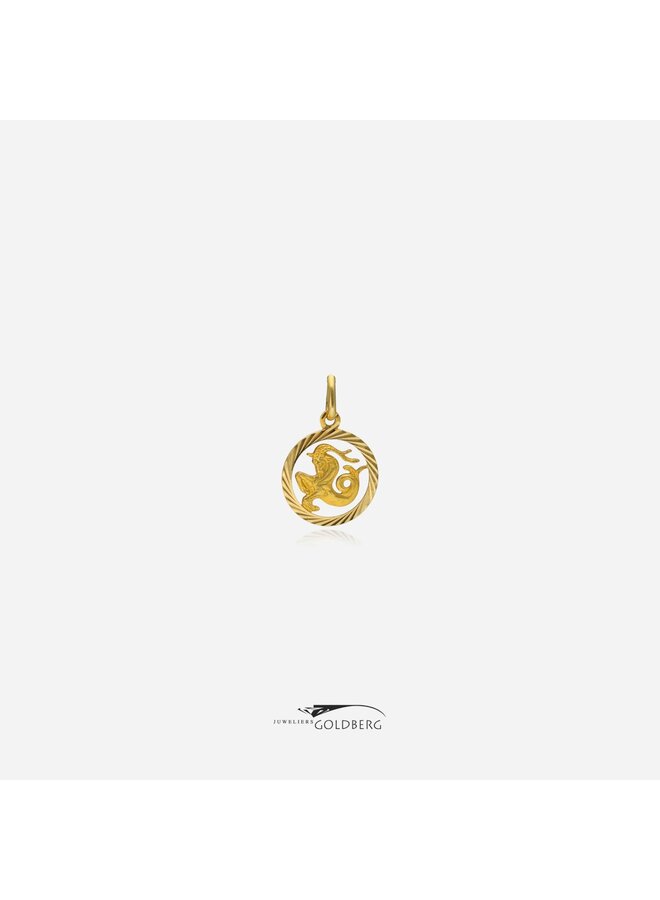 18k gold vintage ram pendant