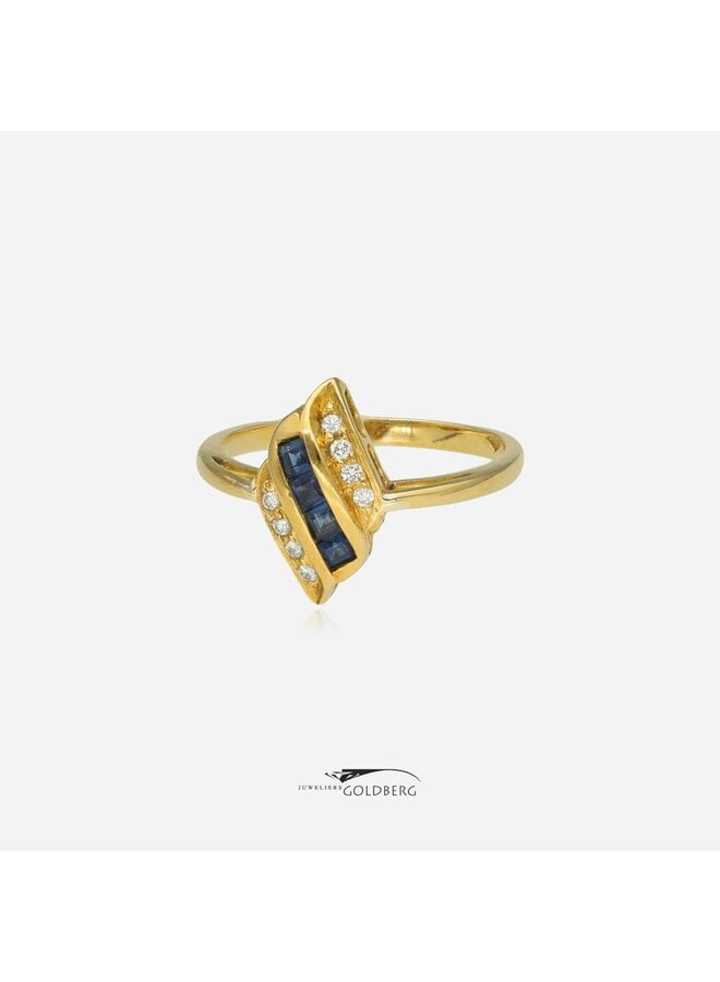 18k gold vintage ring with sapphire and brilliant