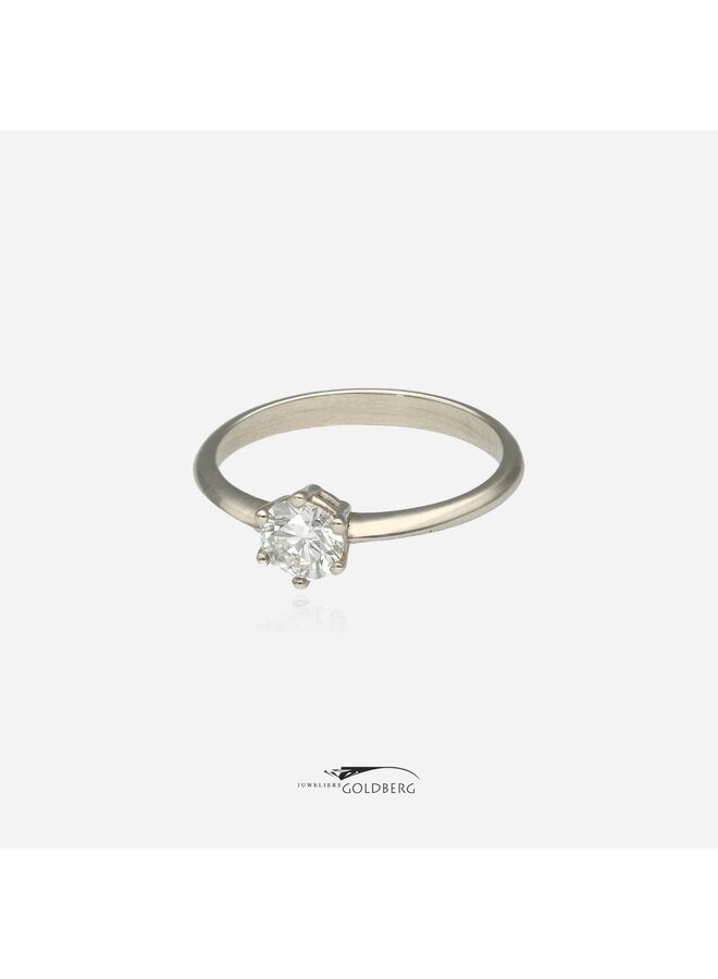 14k white gold ring with 0.5ct lab-grown diamond