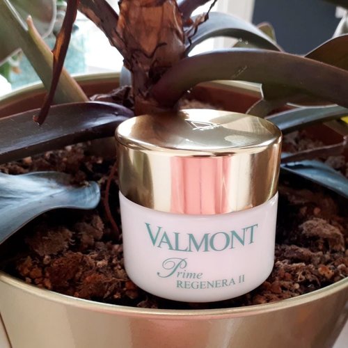 Review Valmont Prime Regenera II