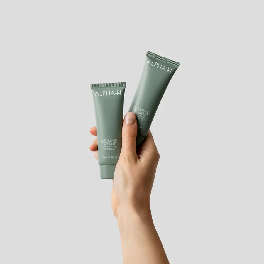 In Good Hands Renewing Hand Treatment 100ml