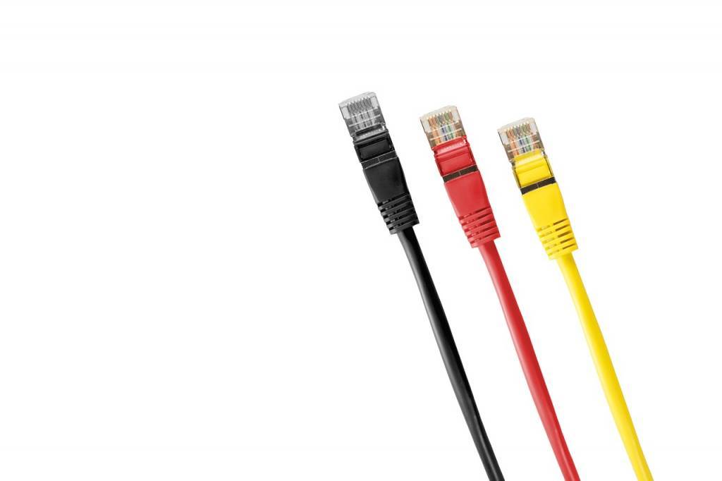 What is the difference between Cat5 and Cat5e? Netwerkkabel.eu