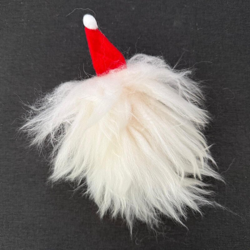 Purrs Santas Beard
