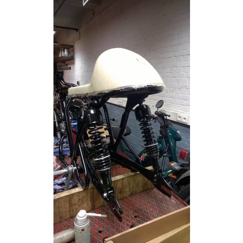 Emgo Black Cafe Racer Shocks Type 2