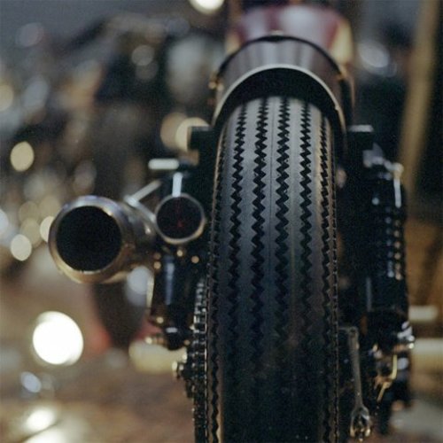 Firestone 3.50 x 18 Champion Deluxe