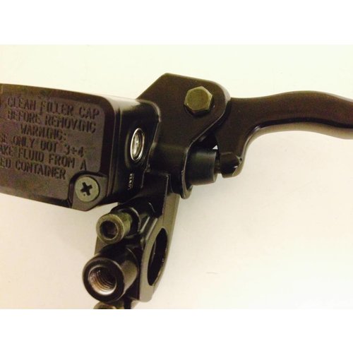 Master Cylinder Universal Black