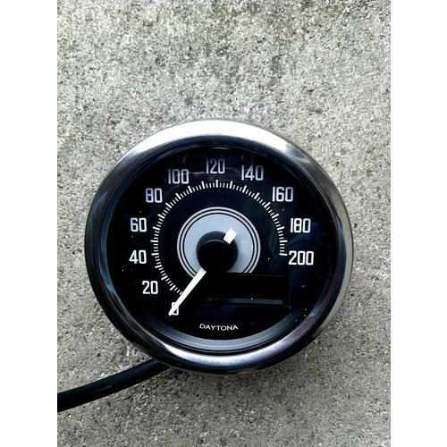 Daytona Velona Speedo Chrome