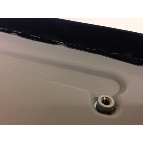 C.Racer Selle noire rembourrée Café Tuck N 'Roll Type 34