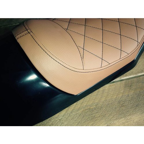 C.Racer Selle Café Racer Diamond Triump Bonneville 2008 avec assise 54