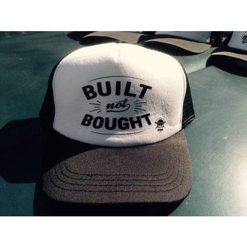 MCU Trucker Caps Black & White