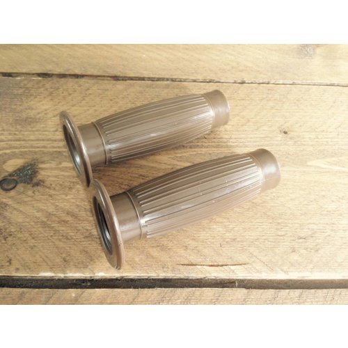 22MMCafe Racer Griffe Latte Brown