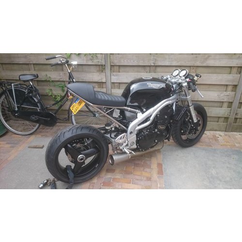 SR400 SR500 Style Cafe Racer Sitzbank Schwarz 37