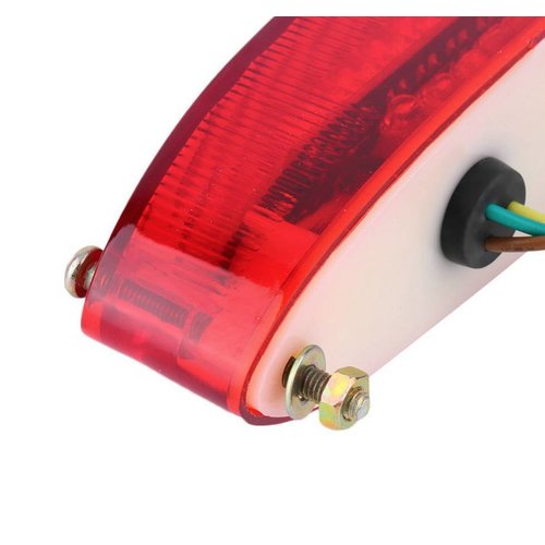 Feu arrière LED ovale rouge type 2