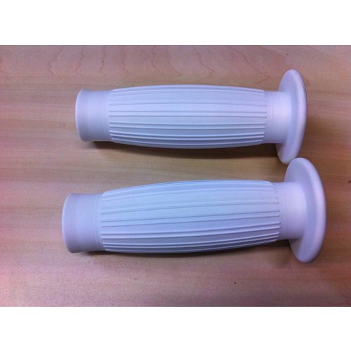 MCU 22MM Balloon Grips White