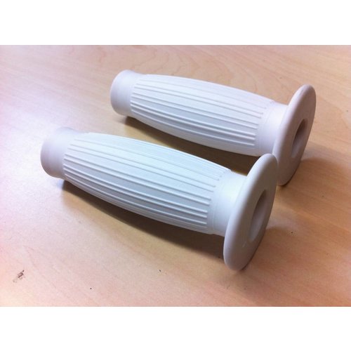 MCU 22MM Balloon Grips White