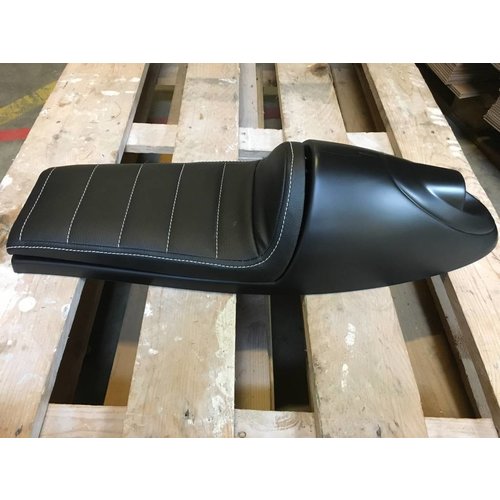 C.Racer Cafe Racer Sitzbank Tuck 'N Roll Long Schwarz Typ 19