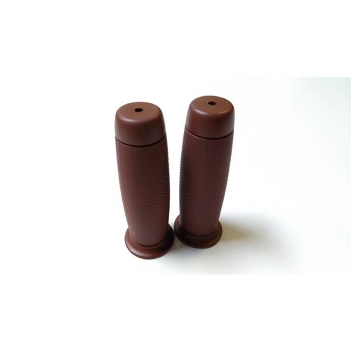 MCU 22MM Classic Diamond Grips - Walnut