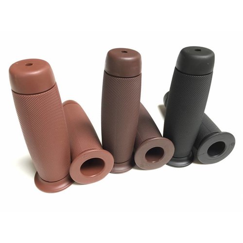 MCU 22MM Classic Diamond Grips - Walnut