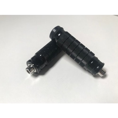 Metal Foot pegs (Please choose your colour)