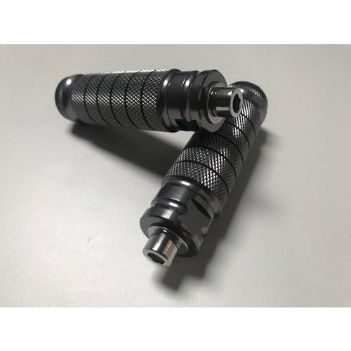 Metal Foot pegs (Please choose your colour)