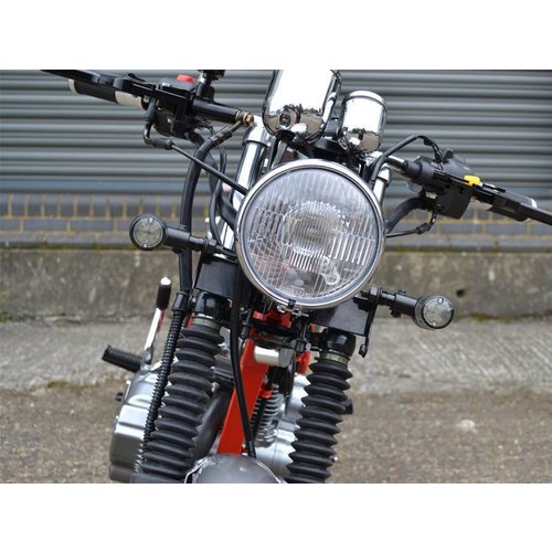 Black Classic Barrel LED Turn Signals