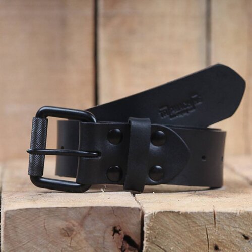 Trip Machine Ceinture noire avec un ardillon