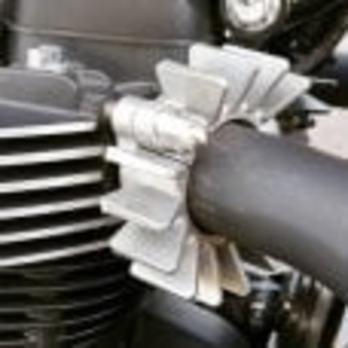 Motone Finned uitlaatklemmen - LC - Raw Finish