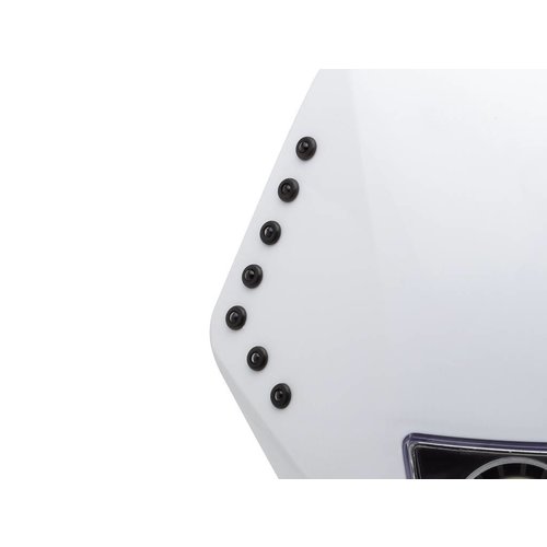 DIY kleine en discrete lichtset van hoge kwaliteit met eindeloos gebruik en toepassingen. Deze set wordt geleverd met twee groepen van 7 x LED's met bekabeling - in totaal 14 super heldere LED's. Ze worden geleverd met rubberen doorvoertules waarmee ze vl