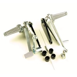 Yamaha XS650 1975< Fussrastenanlage