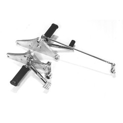 Yamaha XJ650 1980< Commandes reculées