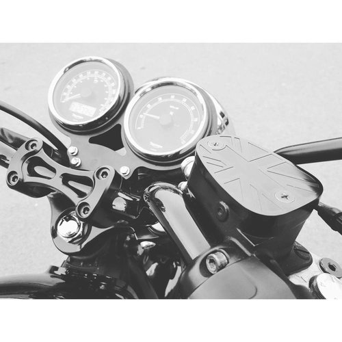 Motone Dashboard Speedo / Tacho Halterung Triumph Bonneville