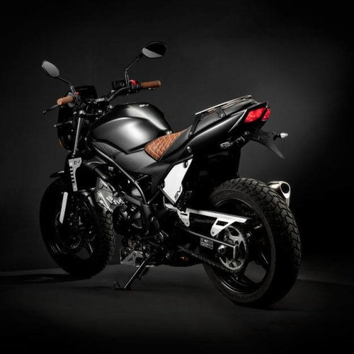 C.Racer License plate holder black Suzuki SV650