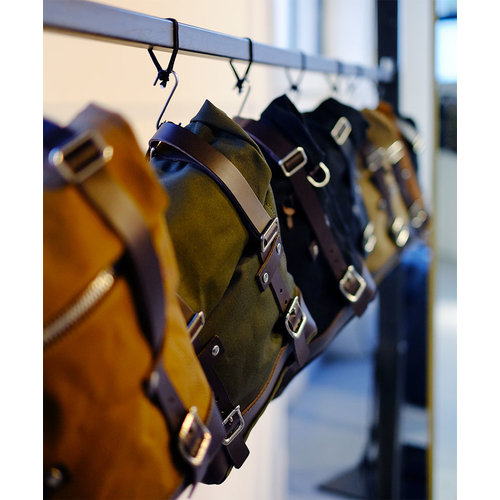 UNIT Garage WAXED SUEDE SIDE PANNIER