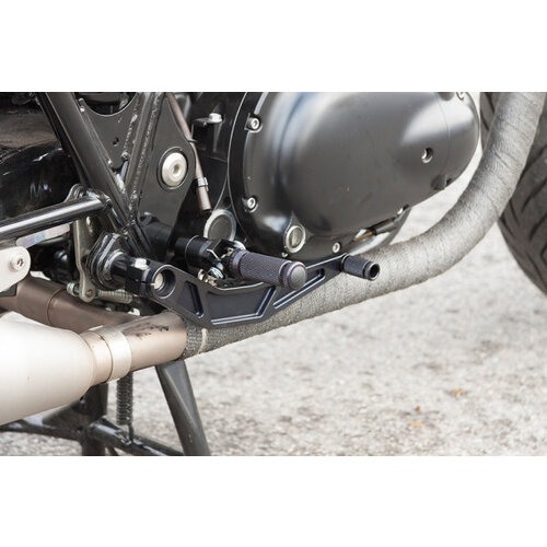 LSL Kawasaki W800 11-16 Kit de commandes reculées Noires/Argent