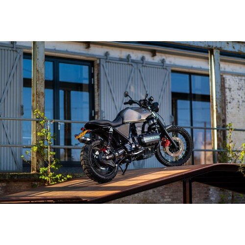 BMW K100RS Scrambler with wire wheels