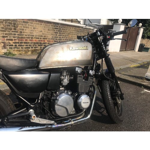 Kawasaki GT550 Café Racer