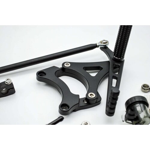 Dixerparts MODEL 3B Frontsets Voetsteun Bestuurder Verstelbaar voor BMW K100/K75/K1100 Cafe Racer Scrambler | Zwart