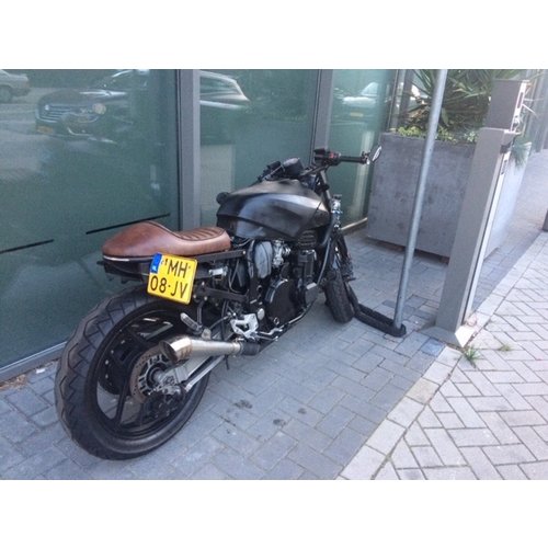Kawasaki GPX750r