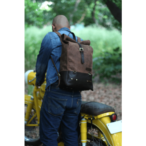 Trip Machine Rucksack - Klassisches Roll-Top Tabaksfarbe