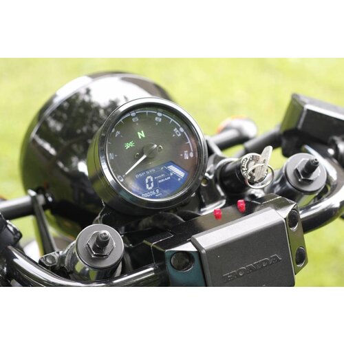 12.000 RPM / KM/H / Digitaal