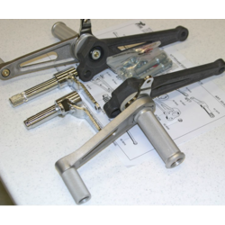 Moto Guzzi Commandes reculées Knurled Fixé