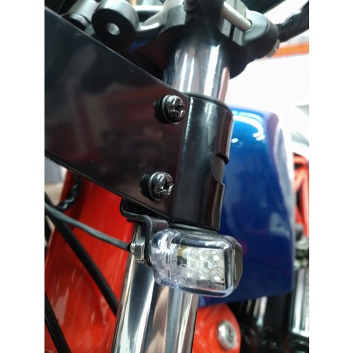 CCBM Parts Ø6mm Bracket Set for turn signals